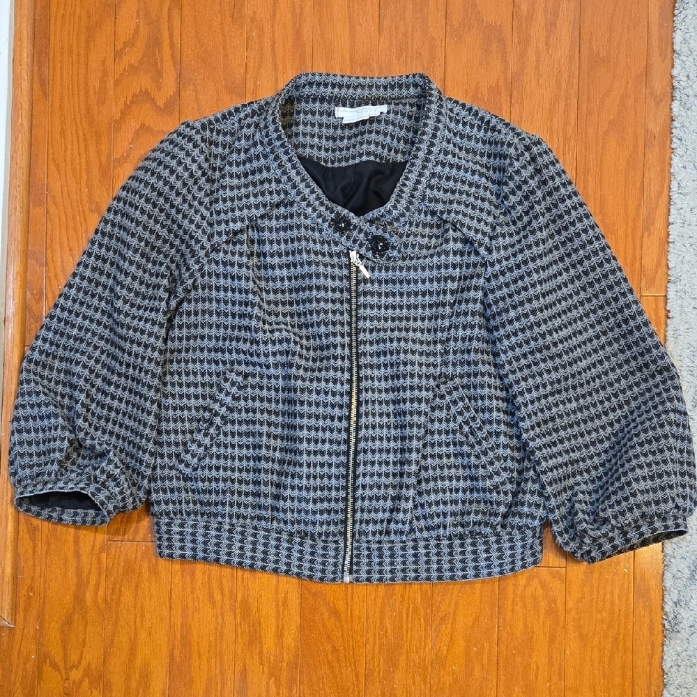 BCBGMazAzria To the Max Black and Gray Cropped Women's Jacket